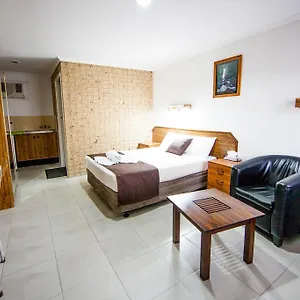 3* Motel Hi-craft